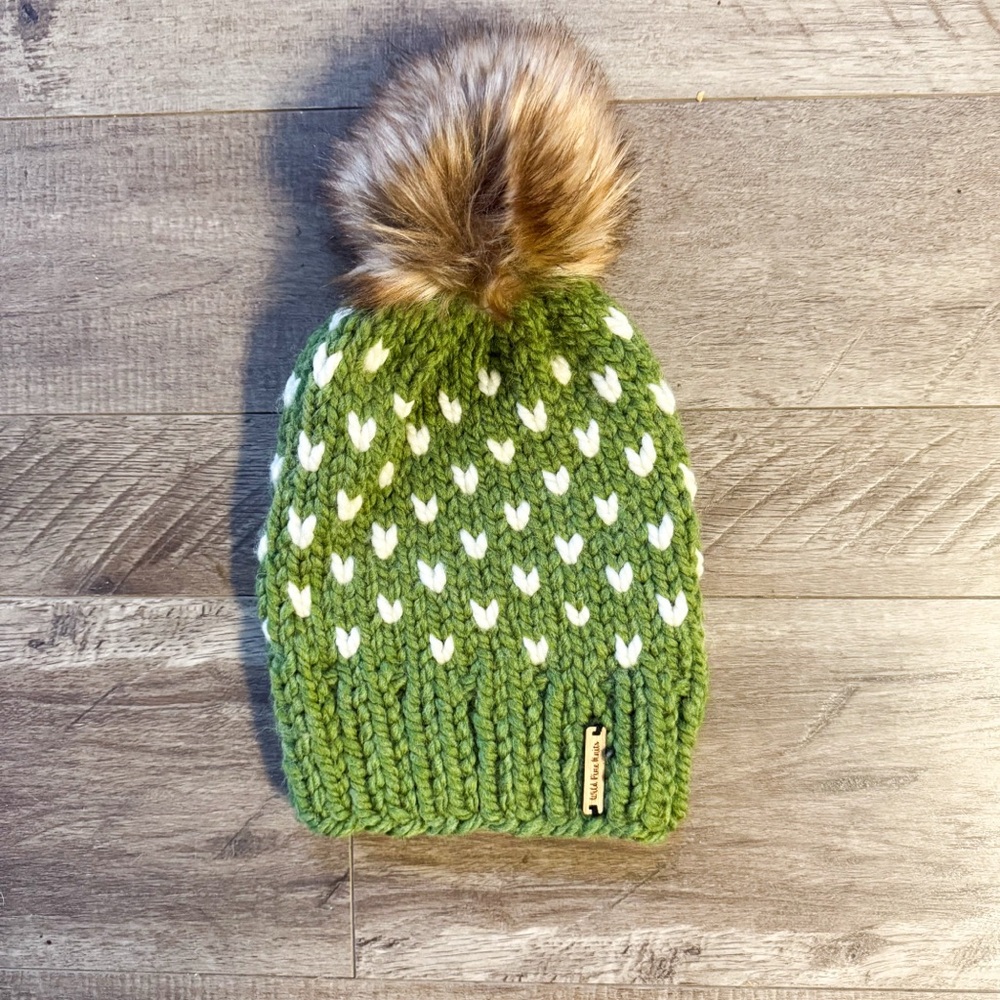 Women’s Handmade Knit Beanie | NWT
